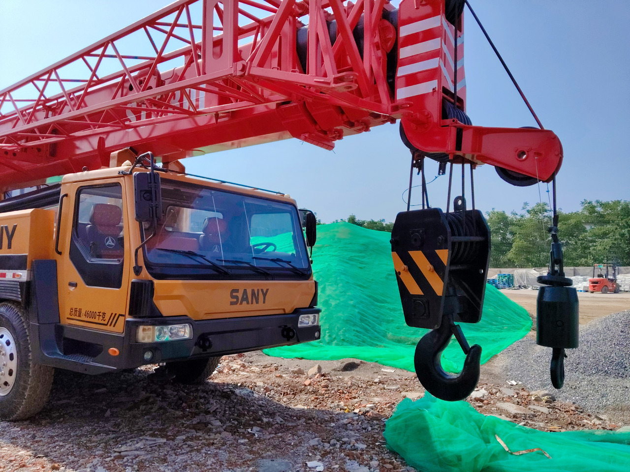 SANY STC800 - Mobile crane: picture 3 SANY STC800 - Mobile crane: picture 3