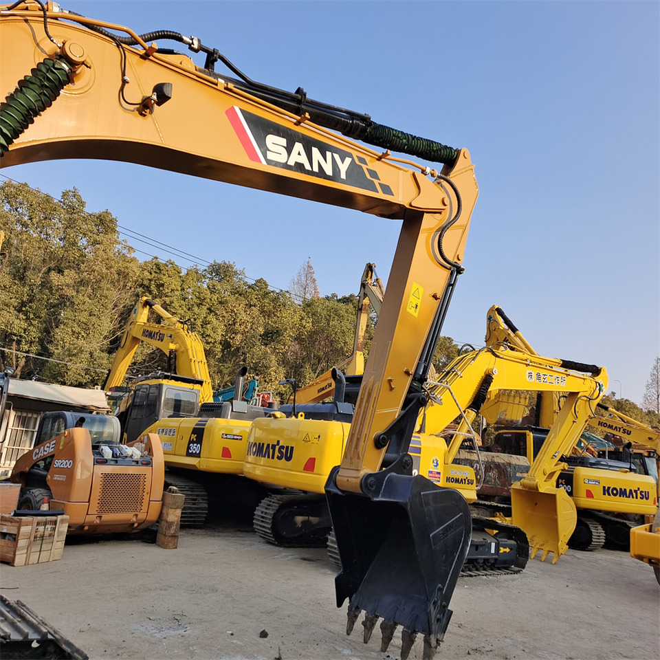 SANY SY 215C - 9 - Crawler excavator: picture 5 SANY SY 215C - 9 - Crawler excavator: picture 5