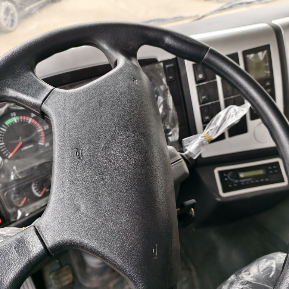 SHACMAN F3000 6*4 8*4 - Tipper: picture 5 SHACMAN F3000 6*4 8*4 - Tipper: picture 5