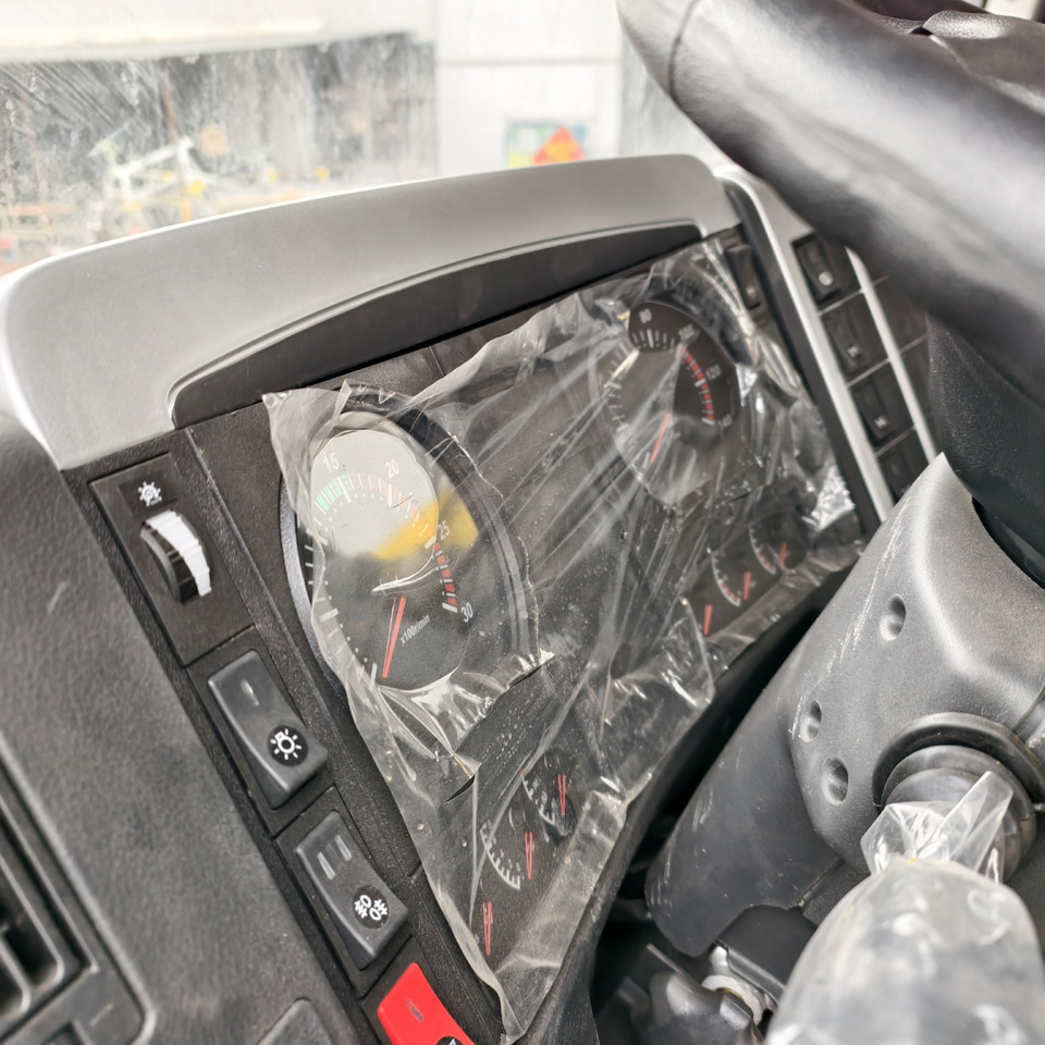 SHACMAN F3000 - Tipper: picture 2 SHACMAN F3000 - Tipper: picture 2