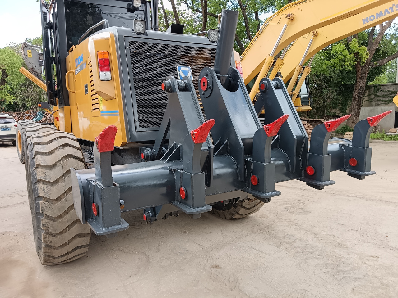 XCMG GR 2153 - Grader: picture 3 XCMG GR 2153 - Grader: picture 3