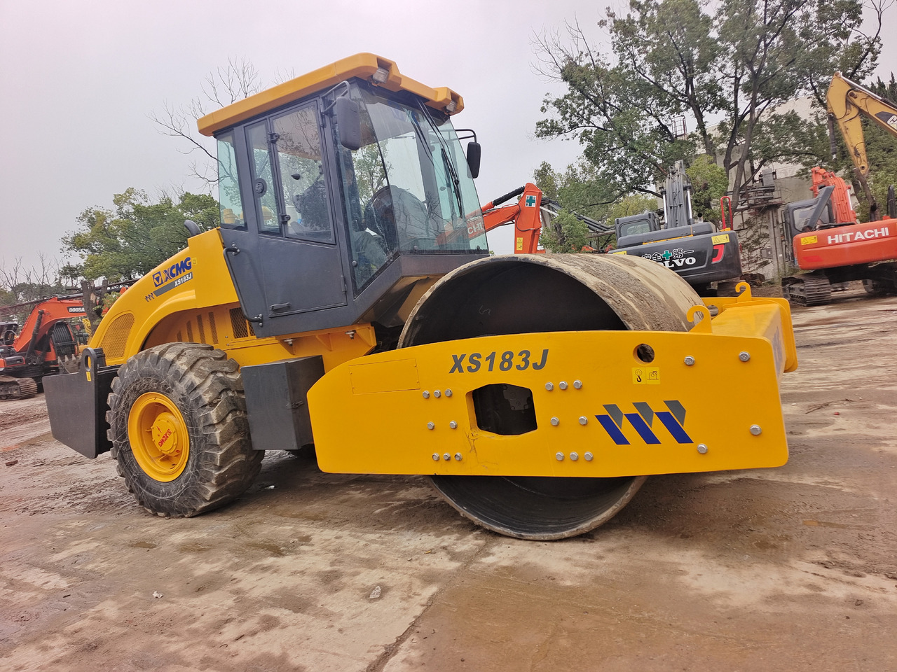XCMG XS183J - Road roller: picture 1 XCMG XS183J - Road roller: picture 1