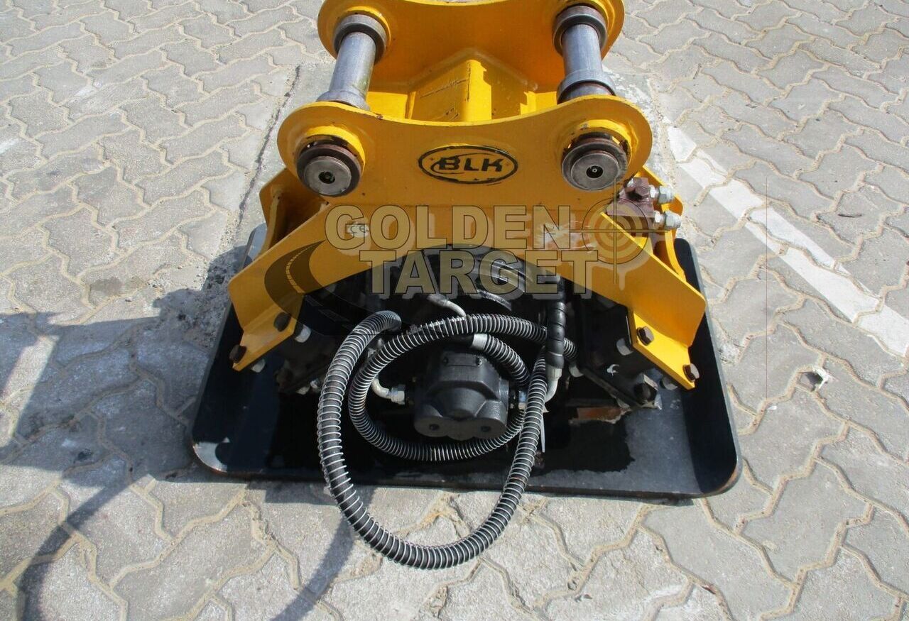 BLK Excavator Vibratory Plate Compactor - Attachment for Excavator: picture 1 BLK Excavator Vibratory Plate Compactor - Attachment for Excavator: picture 1