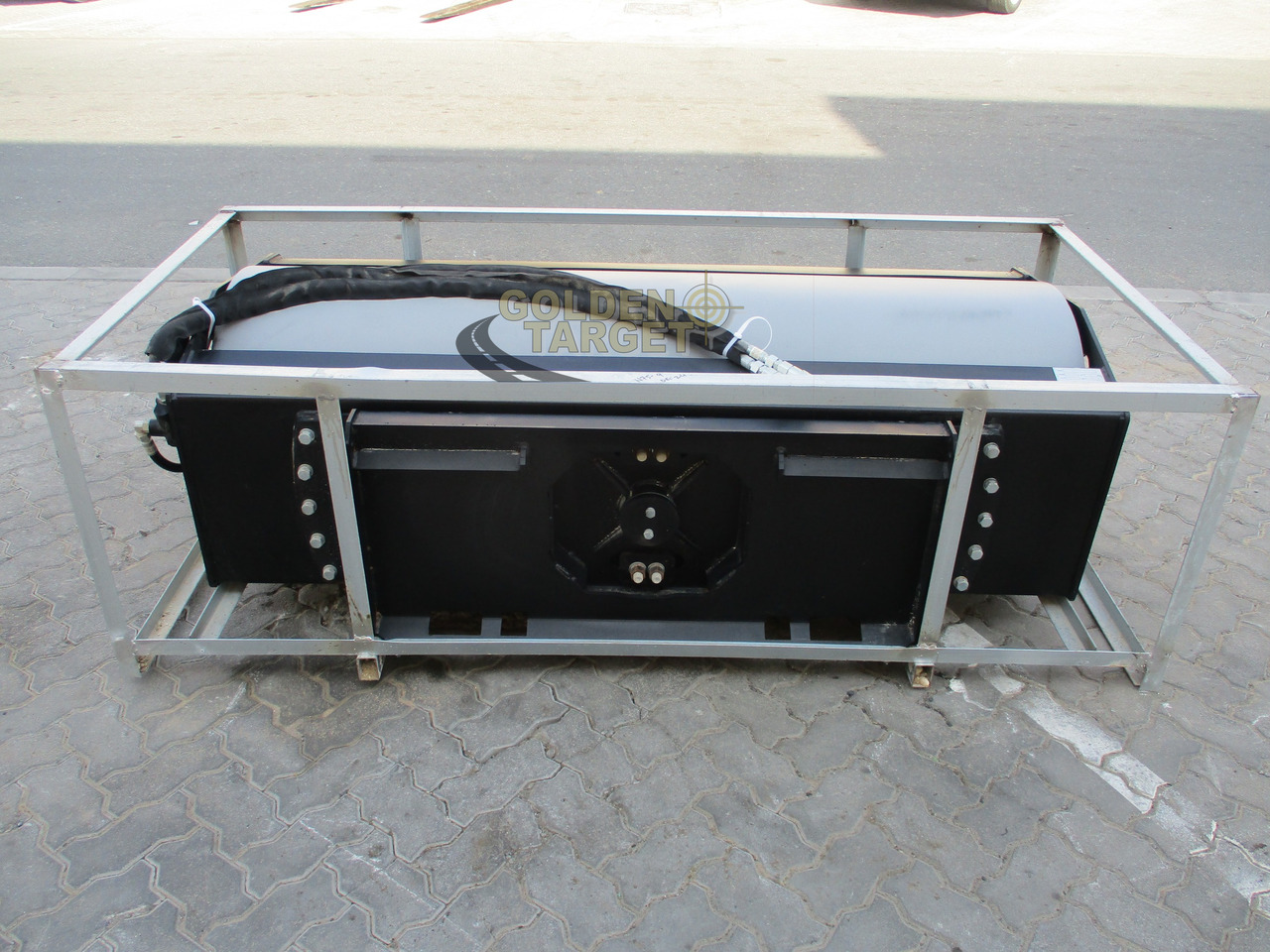 Suihe Skid Steer Vibratory Roller - Attachment: picture 4 Suihe Skid Steer Vibratory Roller - Attachment: picture 4