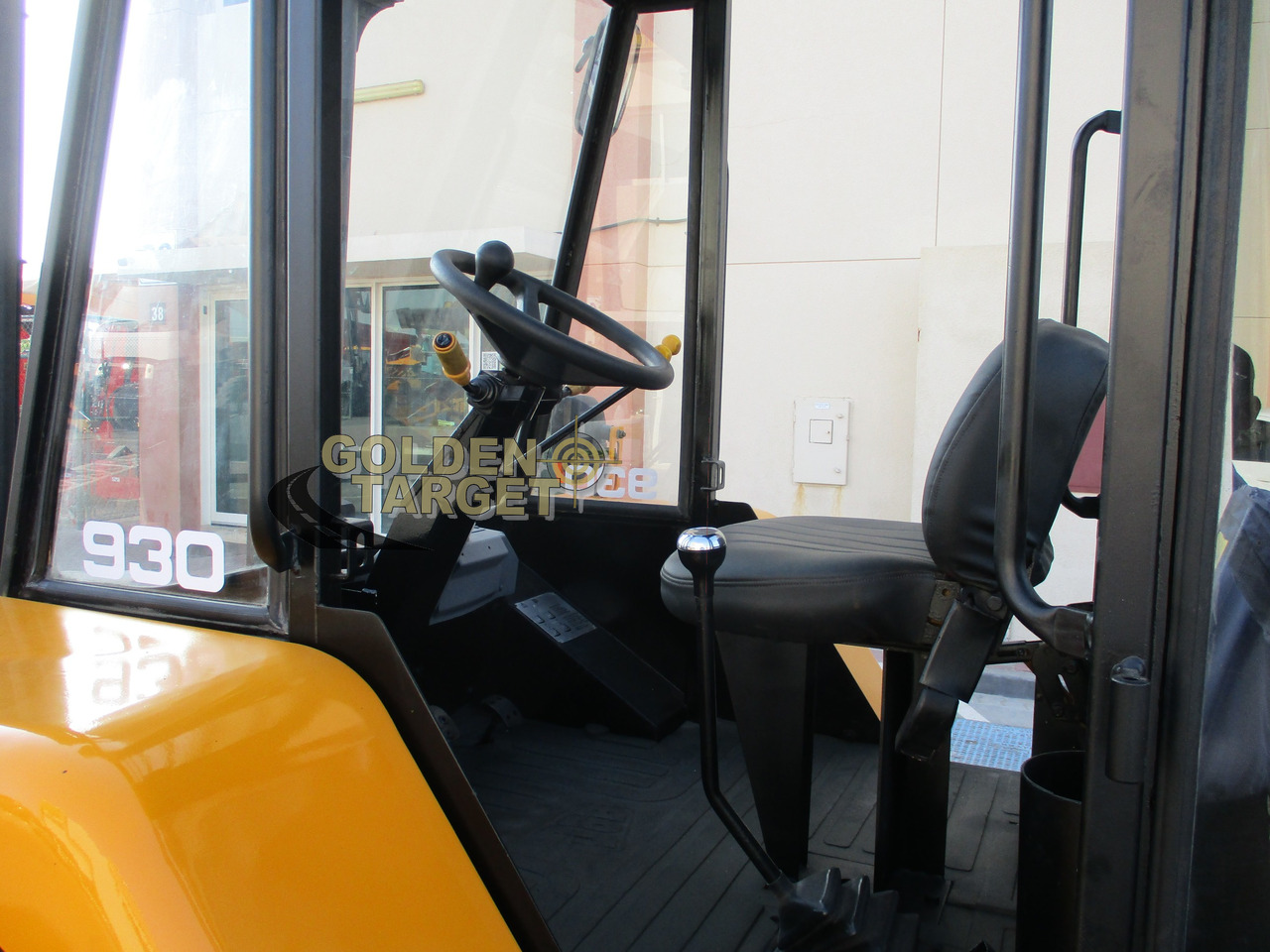 Diesel forklift JCB 930: picture 11