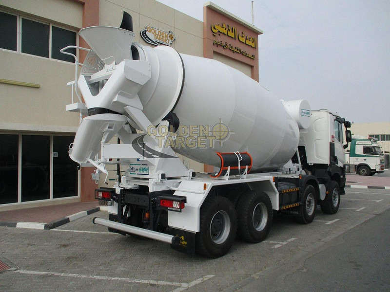 Renault K420 8×4 Mixer Truck - Concrete mixer truck: picture 3 Renault K420 8×4 Mixer Truck - Concrete mixer truck: picture 3