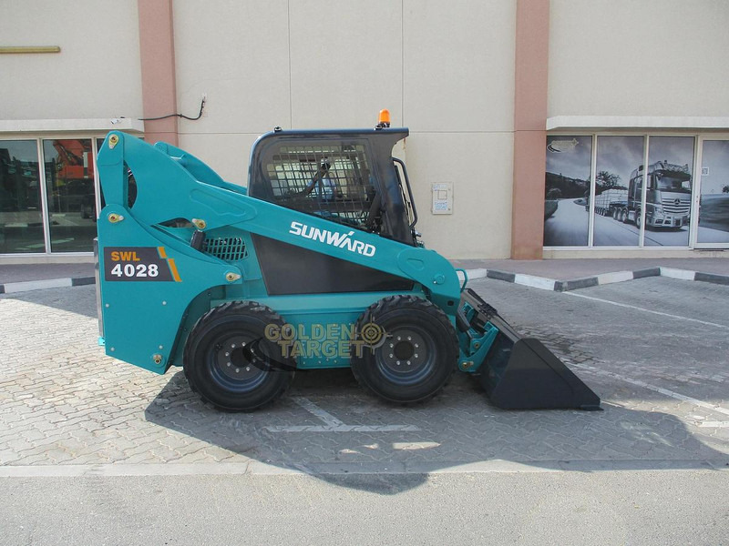 Sunward SWL4028 Skid Steer Loader - Loader: picture 5 Sunward SWL4028 Skid Steer Loader - Loader: picture 5
