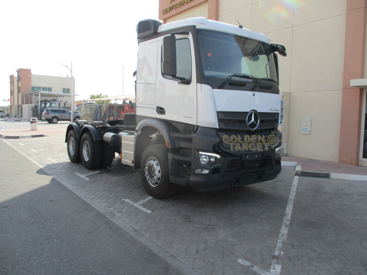 Mercedes-Benz Actros 3342 6x4 Right Hand Head Truck - Tractor unit: picture 1 Mercedes-Benz Actros 3342 6x4 Right Hand Head Truck - Tractor unit: picture 1
