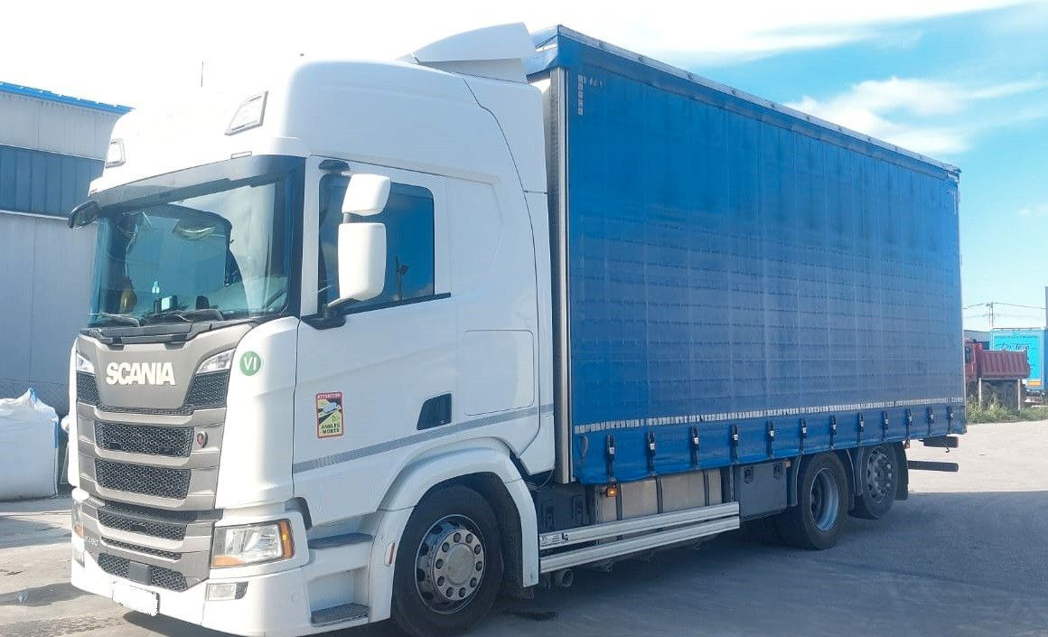 Scania R450 6x2 tandem jumbo - Curtainsider truck: picture 2 Scania R450 6x2 tandem jumbo - Curtainsider truck: picture 2