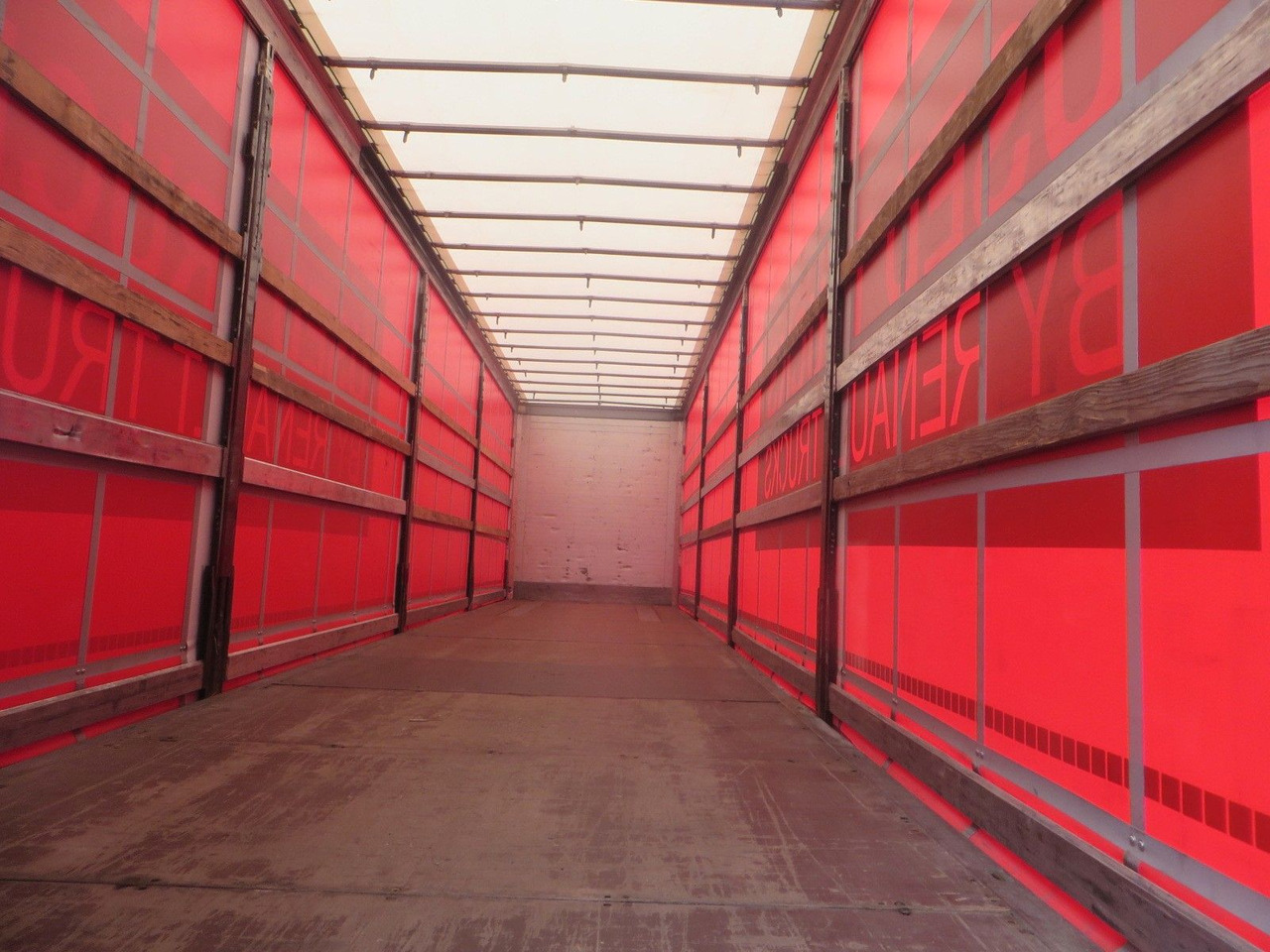 Curtainsider semi-trailer Schmitz Cargobull varios TILT SEMITRAILER -Renault image: picture 15