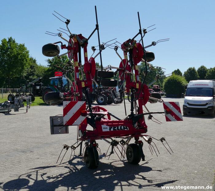 Fella TH 900 D - Tedder/ Rake: picture 2 Fella TH 900 D - Tedder/ Rake: picture 2