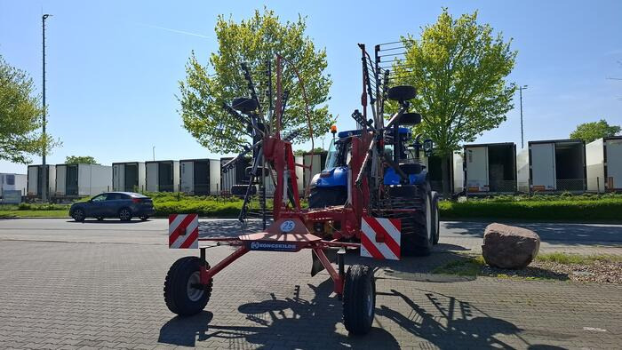 Kongskilde R655 ASL baugleich mit JF-Stoll - Tedder/ Rake: picture 4 Kongskilde R655 ASL baugleich mit JF-Stoll - Tedder/ Rake: picture 4