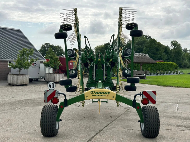 Krone Swadro TC 880 Plus Zwiller Hark - Tedder/ Rake: picture 5 Krone Swadro TC 880 Plus Zwiller Hark - Tedder/ Rake: picture 5