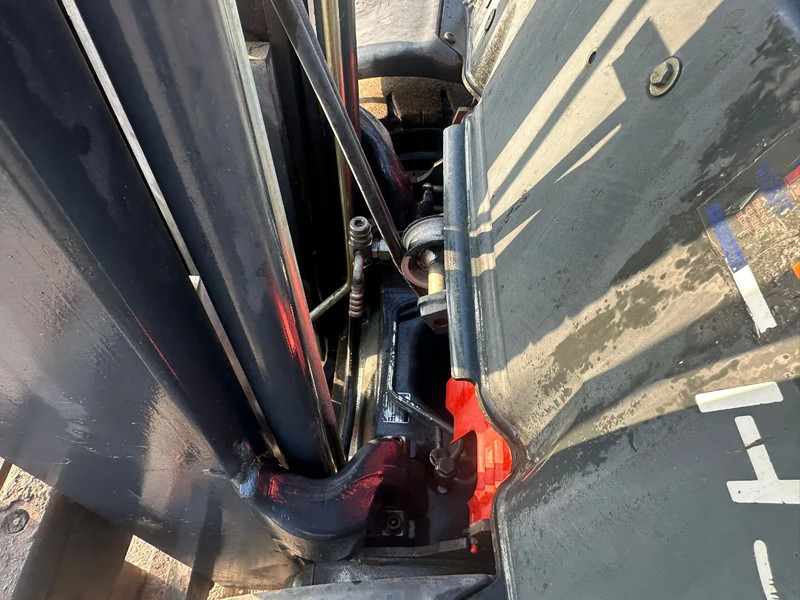 Linde H 30 D Heftruck Diesel - Forklift: picture 5 Linde H 30 D Heftruck Diesel - Forklift: picture 5