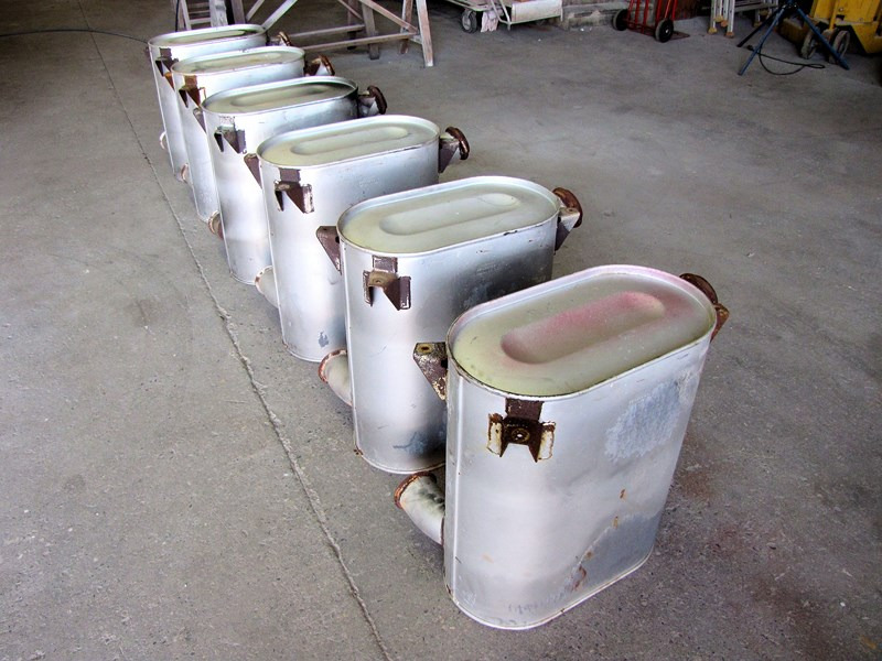Pots d'échappement ILIADE : - Exhaust system for Bus: picture 4 Pots d'échappement ILIADE : - Exhaust system for Bus: picture 4