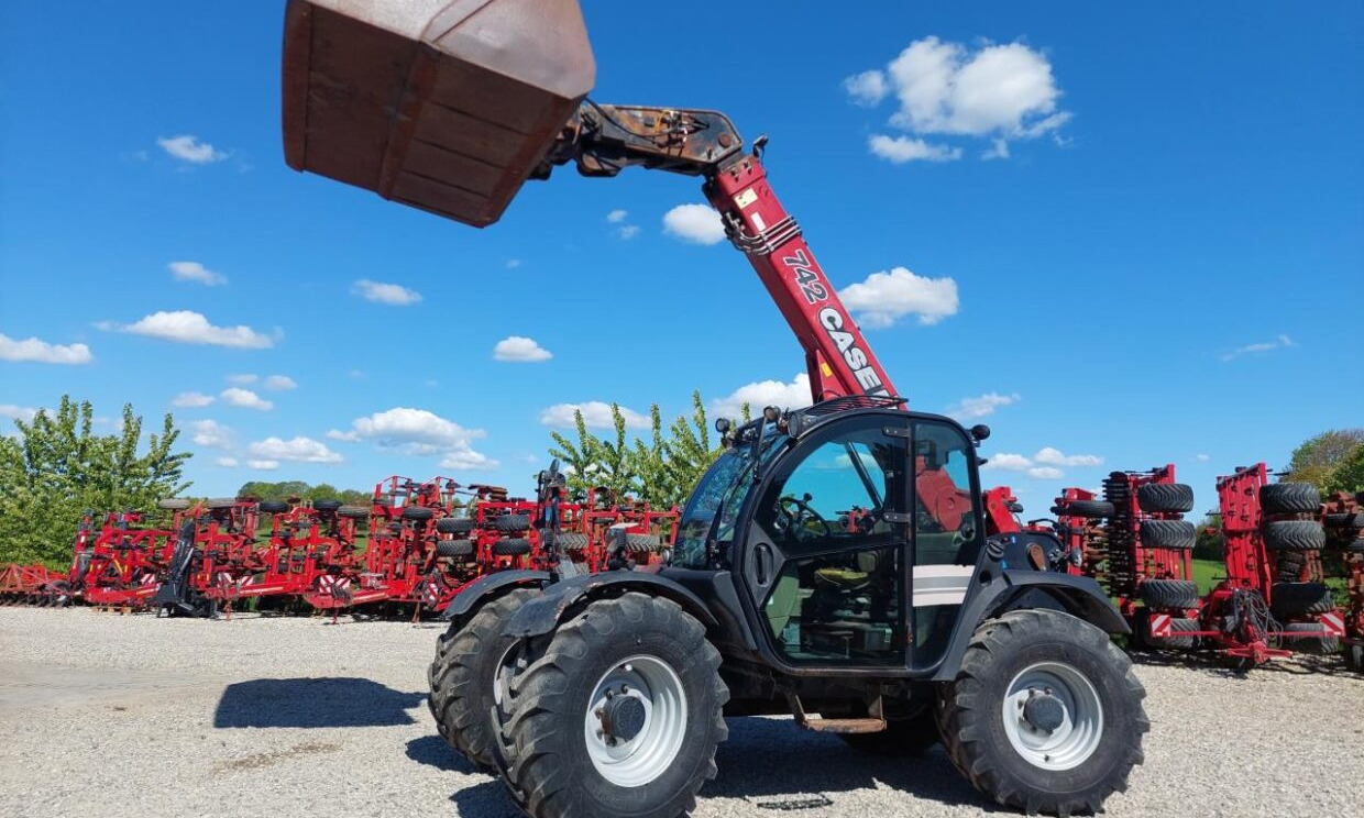 Case IH Farmlift 742 - Telescopic handler: picture 2 Case IH Farmlift 742 - Telescopic handler: picture 2