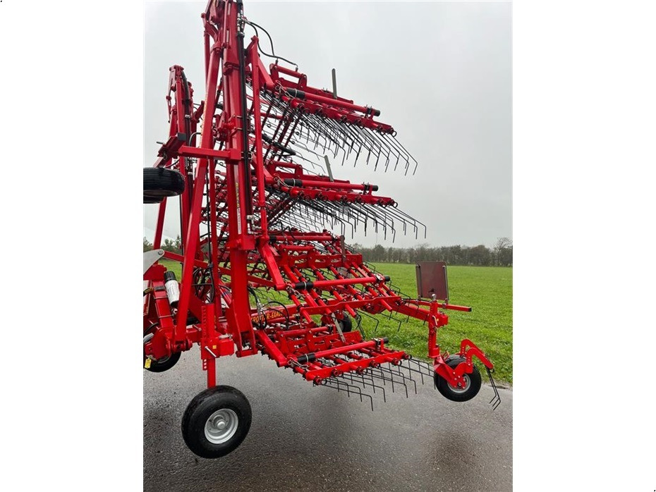 Einböck
Aerostar-Exact 1200 - Spring tine harrow: picture 5 Einböck
Aerostar-Exact 1200 - Spring tine harrow: picture 5