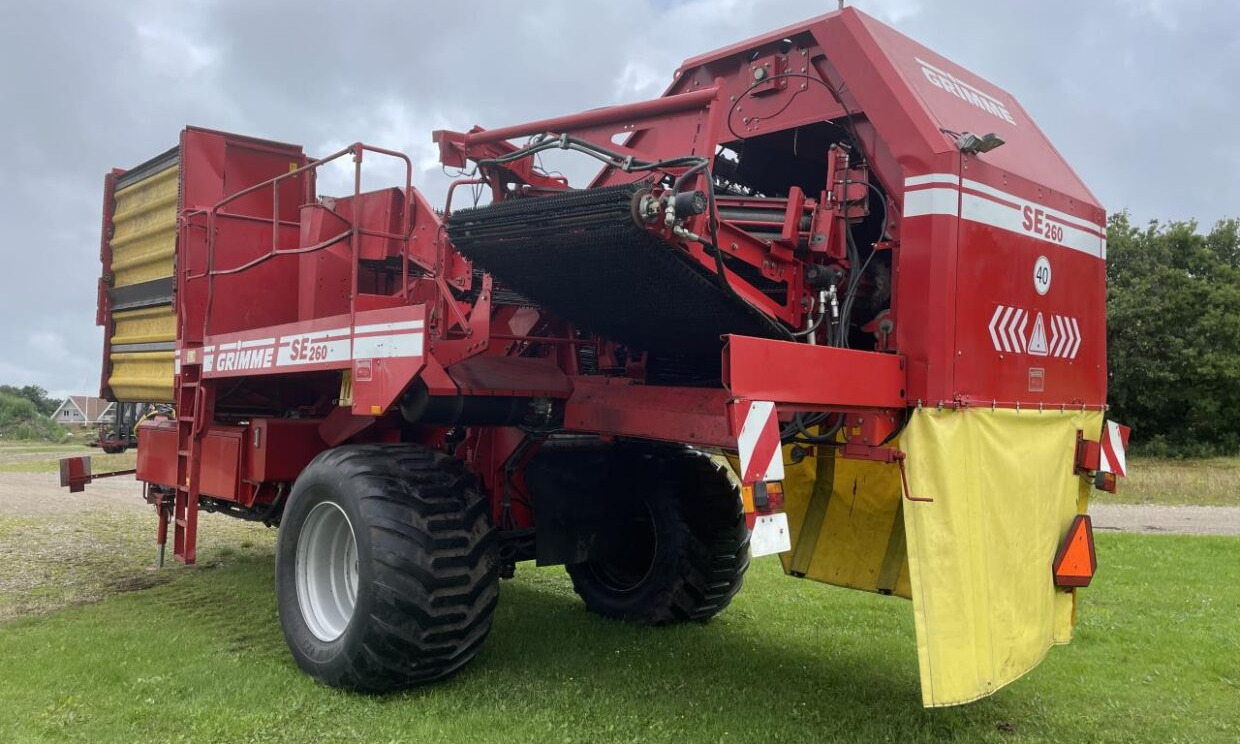 Grimme SE 260 - Potato harvester: picture 1 Grimme SE 260 - Potato harvester: picture 1