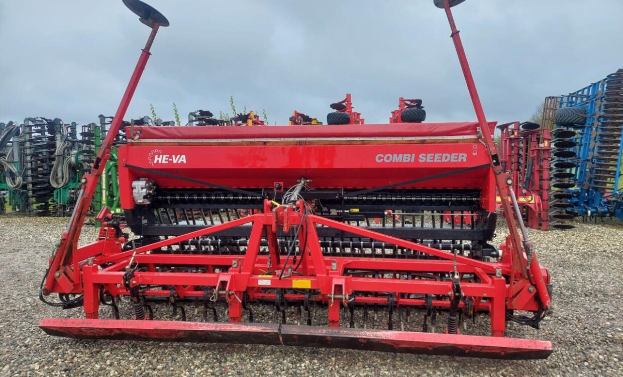 HE-VA COMBI SEEDER 4 M - Combine seed drill: picture 1 HE-VA COMBI SEEDER 4 M - Combine seed drill: picture 1