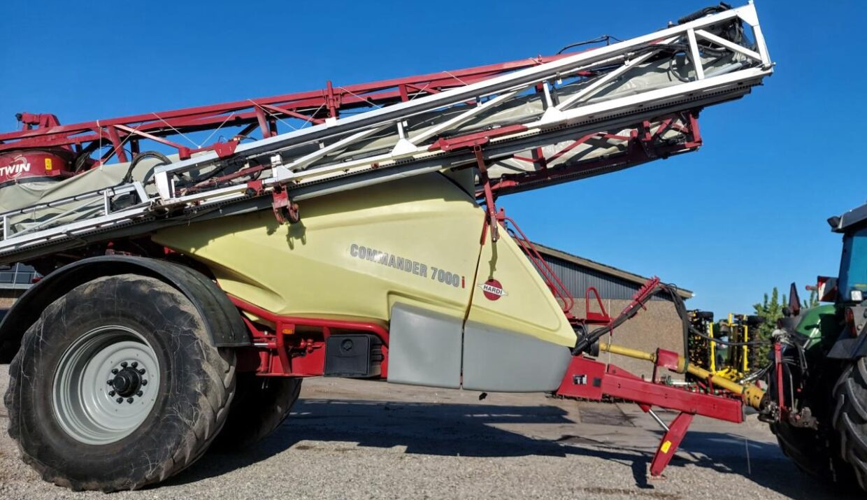 Hardi Commander 7000i - 36 m Twin - Trailed sprayer: picture 5 Hardi Commander 7000i - 36 m Twin - Trailed sprayer: picture 5