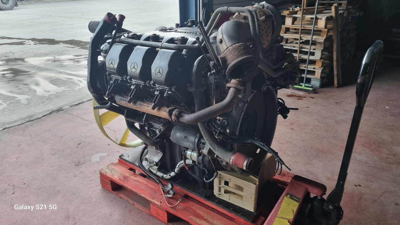 Engine MERCEDES ACTROS OM 501 LA: picture 7
