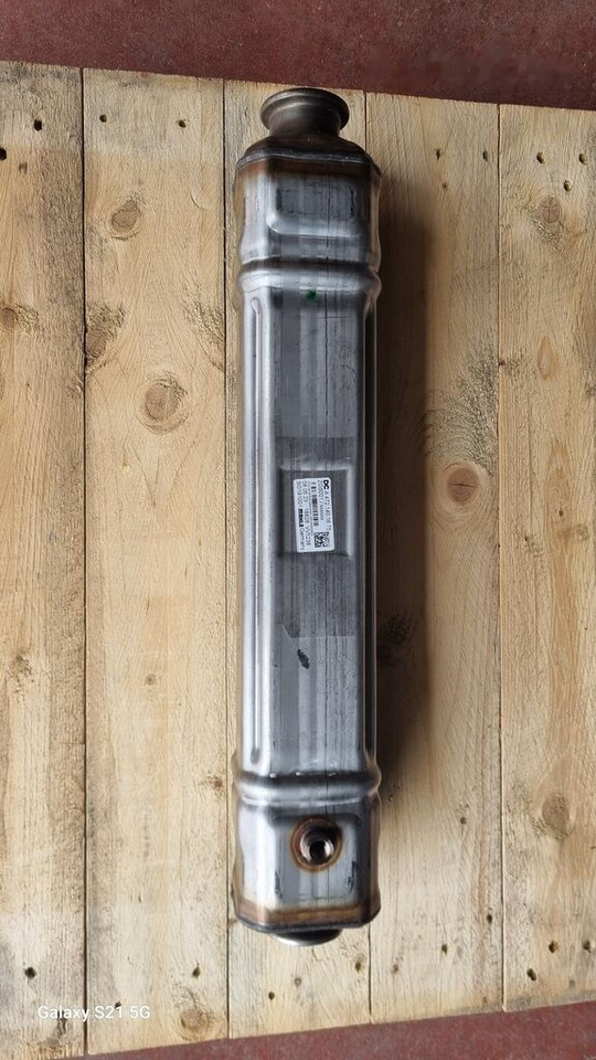 Mercedes-Benz EXHAUST GAS COULER A 4721401675   Mercedes-Benz ACTROS MP4 - Engine and parts for Truck: picture 4 Mercedes-Benz EXHAUST GAS COULER A 4721401675   Mercedes-Benz ACTROS MP4 - Engine and parts for Truck: picture 4