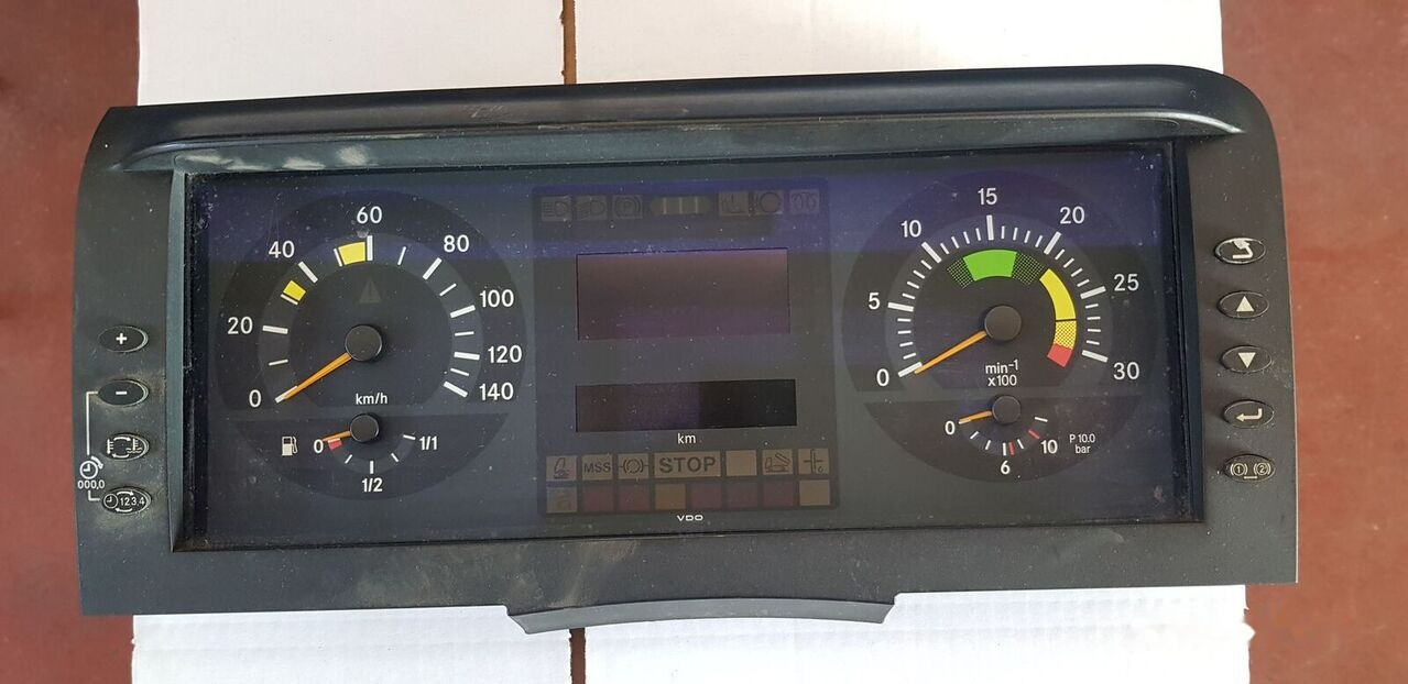 Mercedes-Benz INSTRUMENT PANEL A0014467721 Mercedes-Benz ATEGO - Dashboard for Truck: picture 3 Mercedes-Benz INSTRUMENT PANEL A0014467721 Mercedes-Benz ATEGO - Dashboard for Truck: picture 3