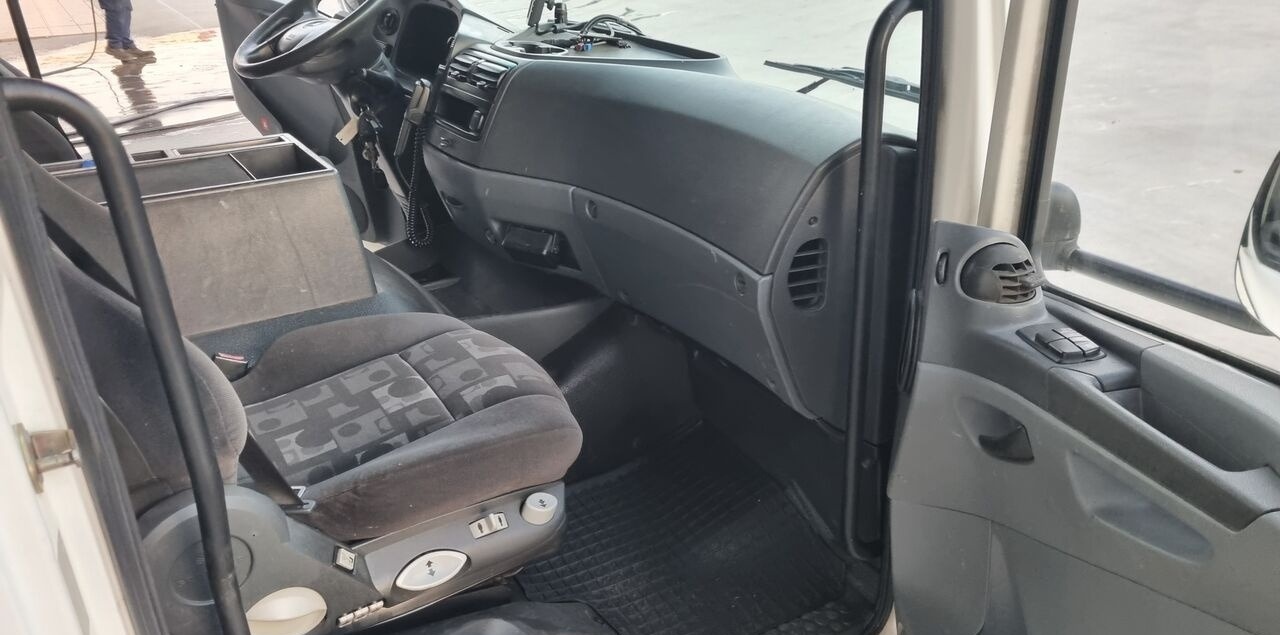 Mercedes-Benz MERCEDES ATEGO 2 A9736000020 Mercedes-Benz ATEGO 2 - Cab for Truck: picture 2 Mercedes-Benz MERCEDES ATEGO 2 A9736000020 Mercedes-Benz ATEGO 2 - Cab for Truck: picture 2