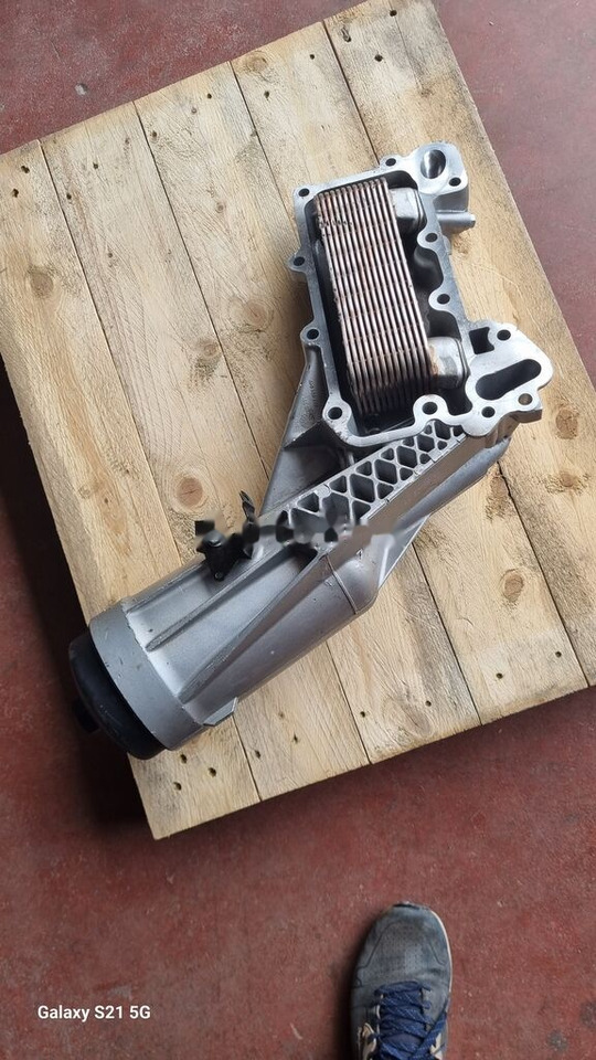 Mercedes-Benz OIL COOLER A 4571803110   Mercedes-Benz - Oil cooler for Truck: picture 4 Mercedes-Benz OIL COOLER A 4571803110   Mercedes-Benz - Oil cooler for Truck: picture 4