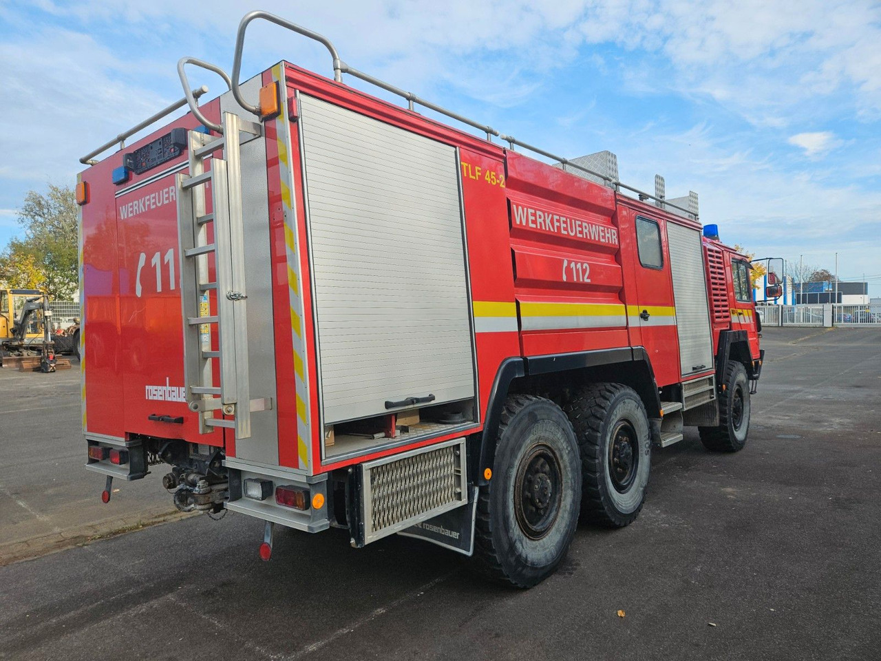 MAN KAT 6x6 Tanklöschfahrzeug - Tank truck: picture 3 MAN KAT 6x6 Tanklöschfahrzeug - Tank truck: picture 3