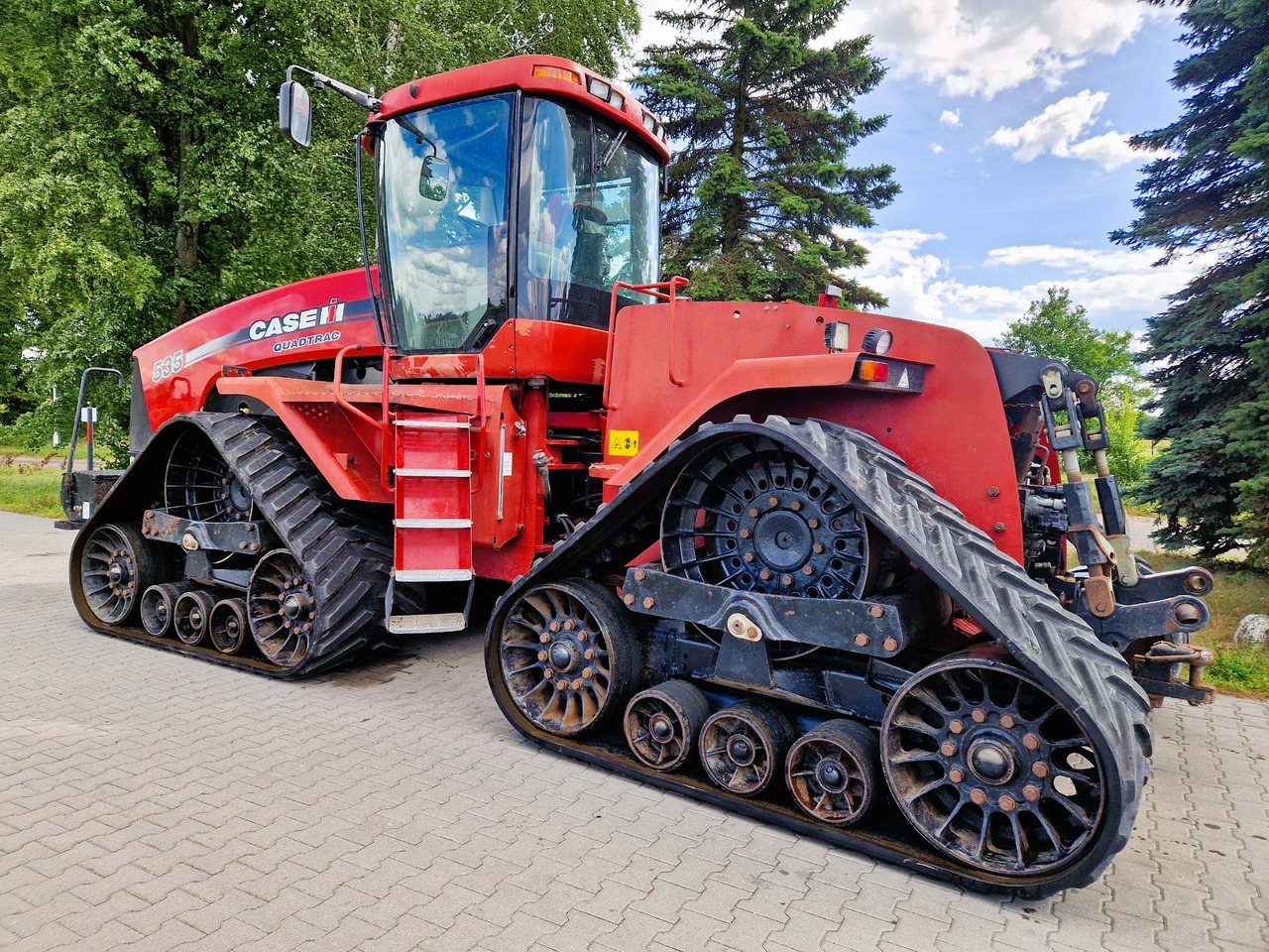 Agricultural machinery CASE Quadtrac 535: picture 10