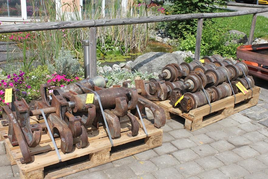 Atlas 1704 LC - Track roller for Construction machinery: picture 2 Atlas 1704 LC - Track roller for Construction machinery: picture 2