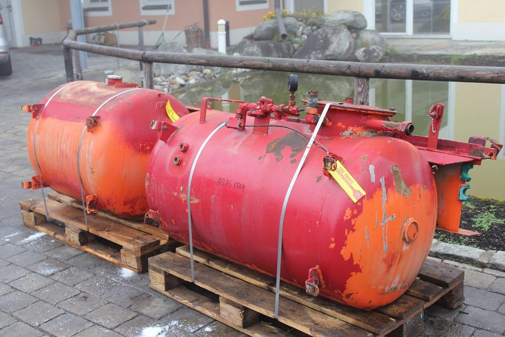 Atlas 1704 LC - Hydraulic tank for Construction machinery: picture 5 Atlas 1704 LC - Hydraulic tank for Construction machinery: picture 5