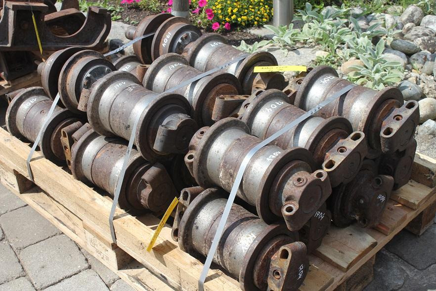 Atlas 1704 LC - Track roller for Construction machinery: picture 1 Atlas 1704 LC - Track roller for Construction machinery: picture 1