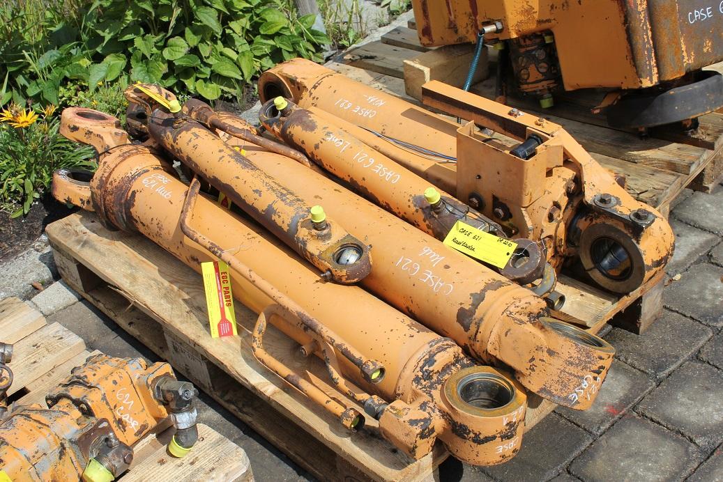 Case 621 - Hydraulic cylinder for Construction machinery: picture 5 Case 621 - Hydraulic cylinder for Construction machinery: picture 5