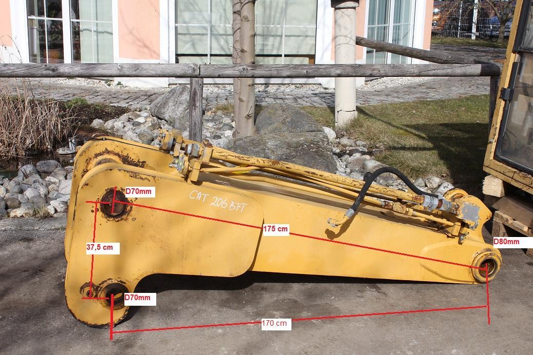 Caterpillar 206 BFT - Boom for Excavator: picture 1 Caterpillar 206 BFT - Boom for Excavator: picture 1