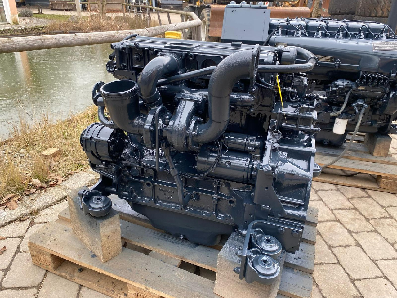 Deutz BF4M1013 aus Furukawa 320E - Engine for Construction machinery: picture 1 Deutz BF4M1013 aus Furukawa 320E - Engine for Construction machinery: picture 1