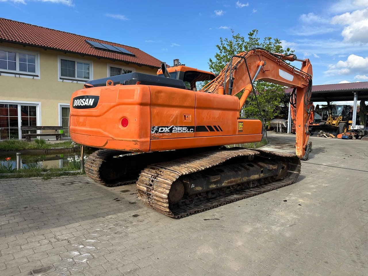 Crawler excavator Doosan DX 255 LC: picture 6