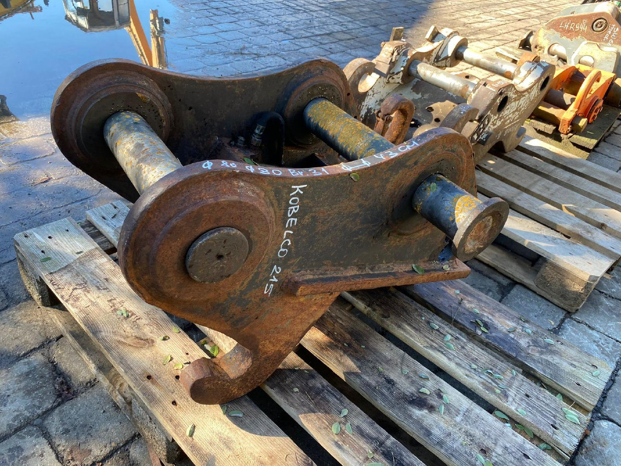Fiat-Kobelco E 215 - Quick coupler for Construction machinery: picture 3 Fiat-Kobelco E 215 - Quick coupler for Construction machinery: picture 3