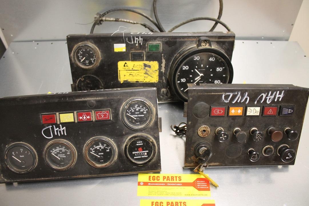 Hanomag 44D - Dashboard for Construction machinery: picture 2 Hanomag 44D - Dashboard for Construction machinery: picture 2