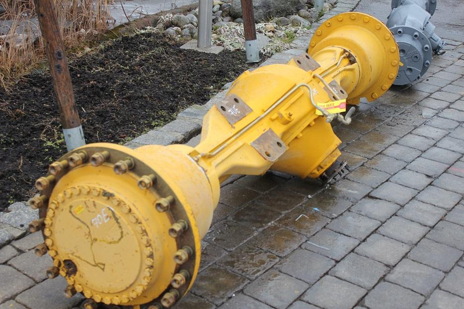 Hanomag 70E - Axle and parts for Construction machinery: picture 2 Hanomag 70E - Axle and parts for Construction machinery: picture 2