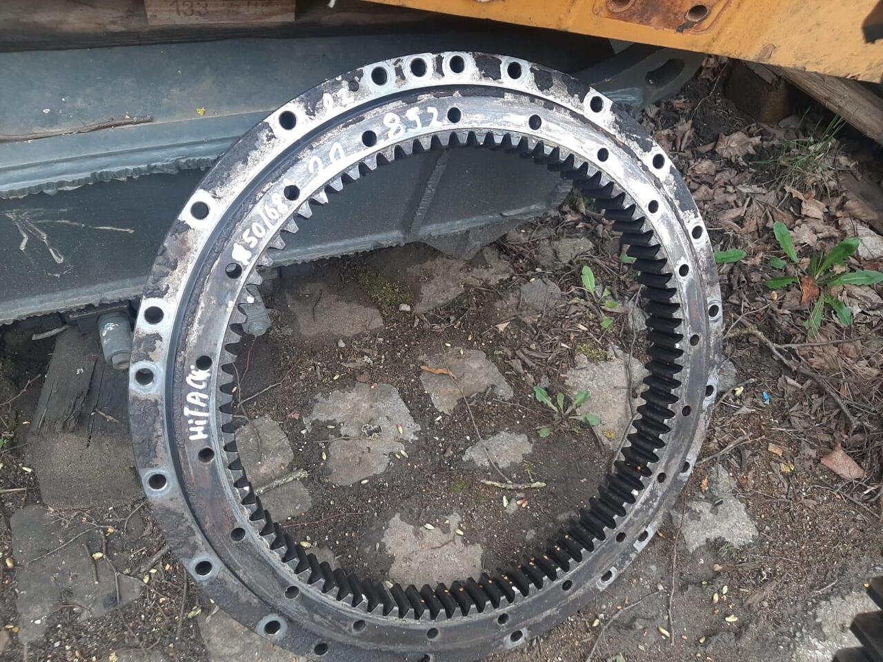 Hitachi EX 40 - Slewing ring for Construction machinery: picture 5 Hitachi EX 40 - Slewing ring for Construction machinery: picture 5