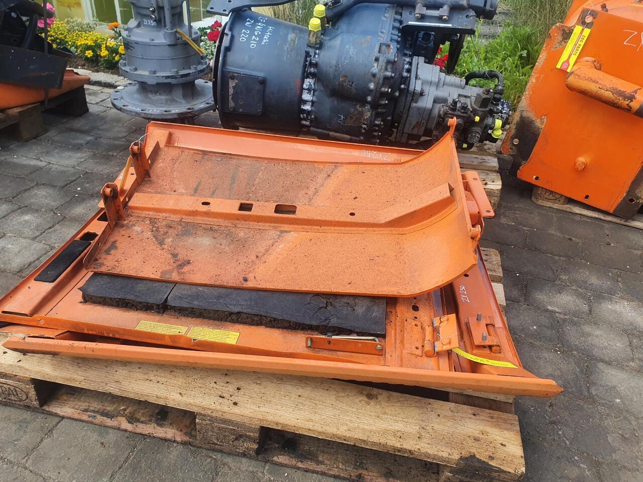 Hitachi ZX 250 - Body and exterior for Excavator: picture 1 Hitachi ZX 250 - Body and exterior for Excavator: picture 1