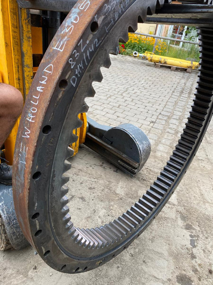 Holland E305 - Slewing ring for Construction machinery: picture 4 Holland E305 - Slewing ring for Construction machinery: picture 4