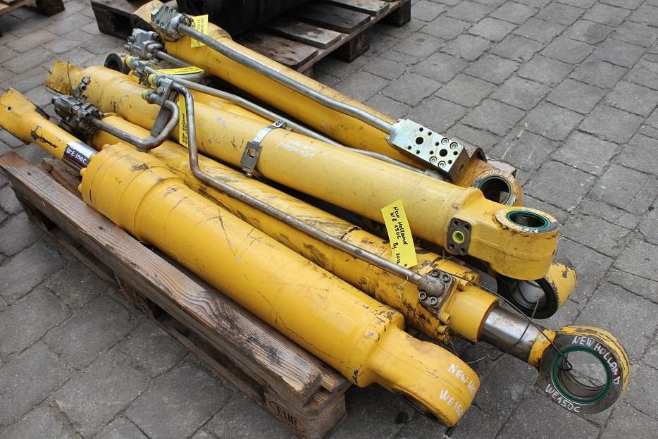 Holland WE 150C , O&K MH Plus - Hydraulic cylinder for Construction machinery: picture 3 Holland WE 150C , O&K MH Plus - Hydraulic cylinder for Construction machinery: picture 3