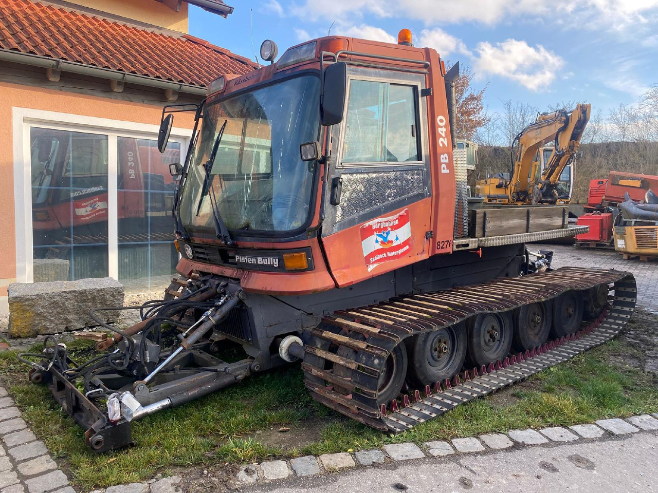 Hydraulics for Municipal/ Special vehicle Kässbohrer PB 240D: picture 8