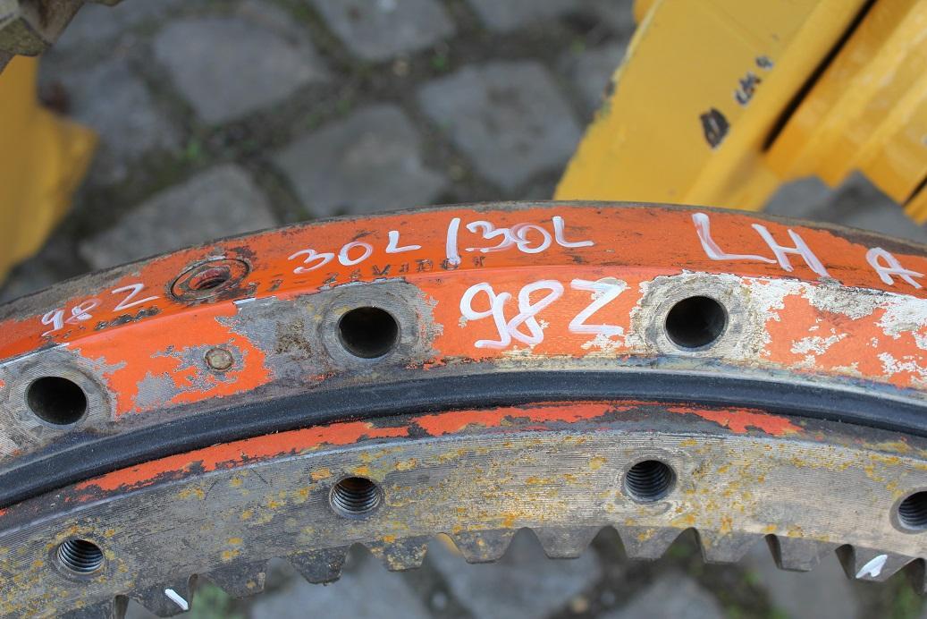 Liebherr A 310 - Slewing ring for Construction machinery: picture 3 Liebherr A 310 - Slewing ring for Construction machinery: picture 3