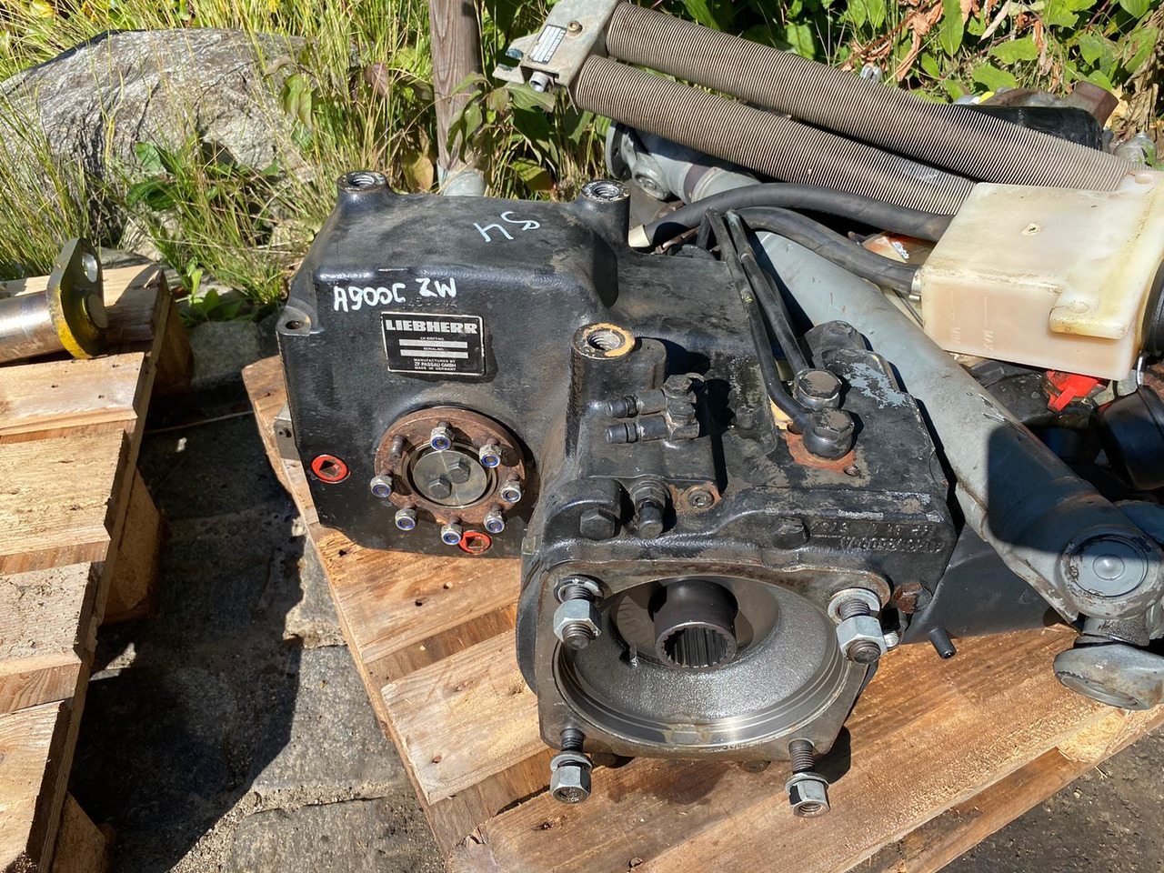 Liebherr A 900 C - Transmission for Construction machinery: picture 4 Liebherr A 900 C - Transmission for Construction machinery: picture 4