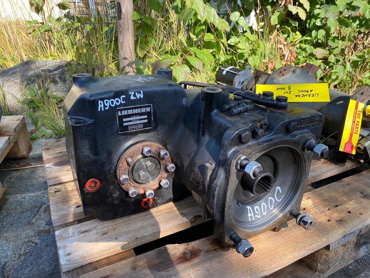 Liebherr A 900 C - Transmission for Construction machinery: picture 1 Liebherr A 900 C - Transmission for Construction machinery: picture 1