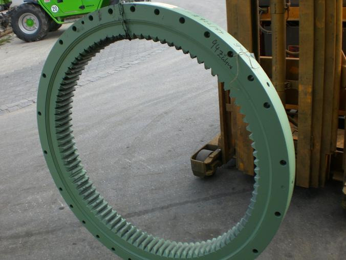 Liebherr A 922 - Slewing ring for Construction machinery: picture 4 Liebherr A 922 - Slewing ring for Construction machinery: picture 4